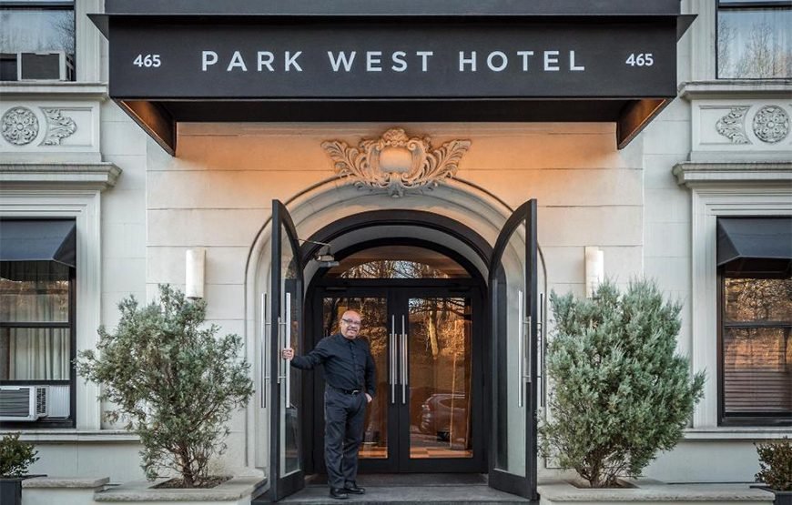 Park West Hotel